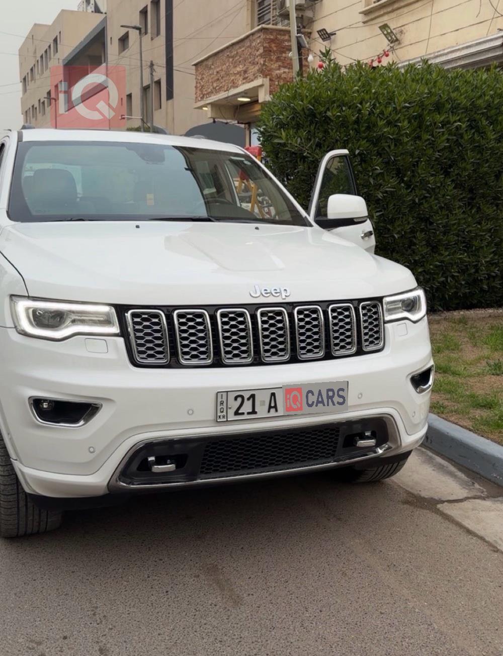 جيب جراند شيروكي